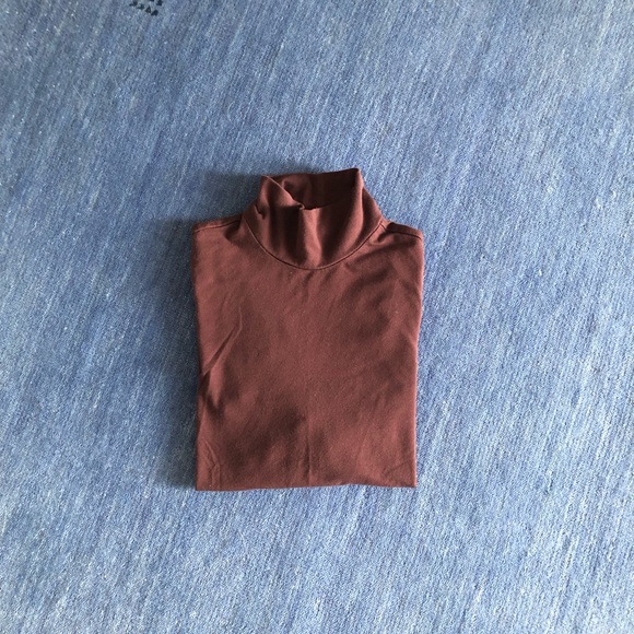 Dark Purple Turtleneck - Picture 2 of 3